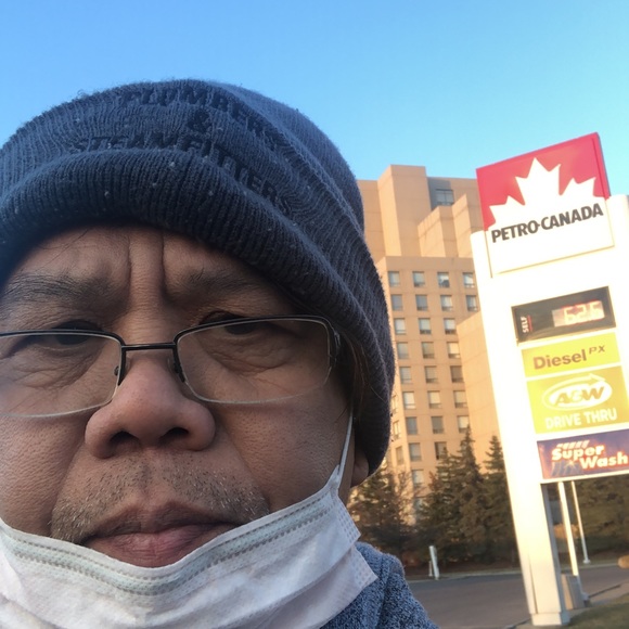 Meet your Posher, Lorenzo - Picture 1 of 1